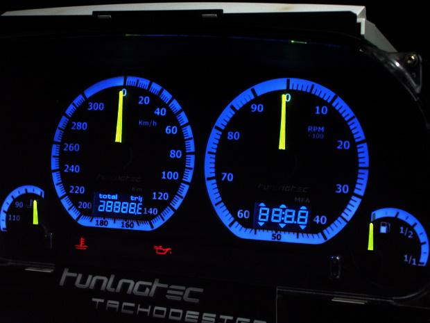 Tachoumbau 4-fache 12 Uhr-Stellung beleuchtete Tachozeiger